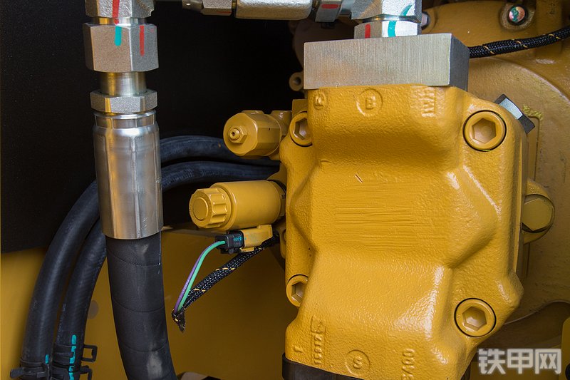 卡特彼勒CAT®310 小型液压挖掘机局部