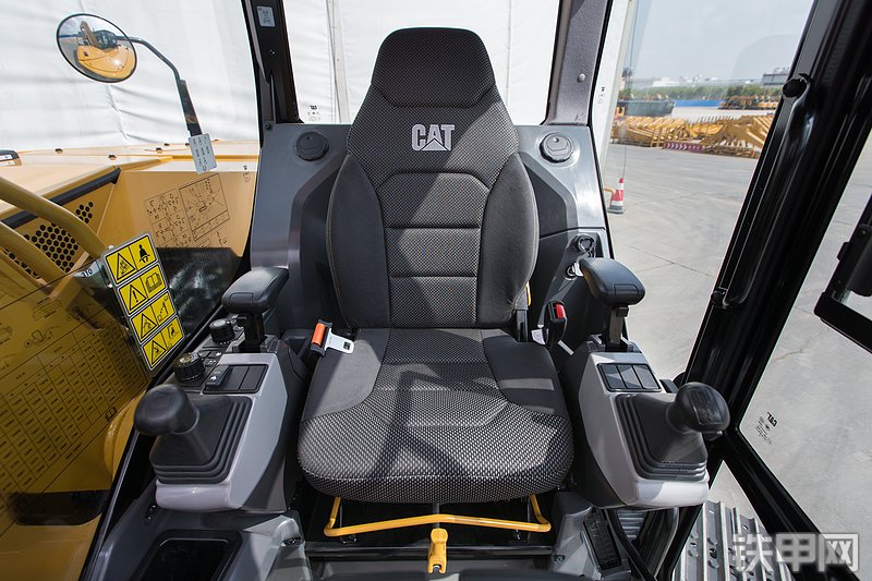 卡特彼勒CAT®310 小型液压挖掘机局部