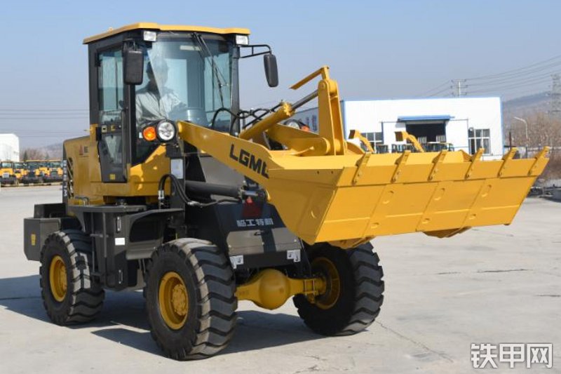 临工重托WL930装载机整机外观