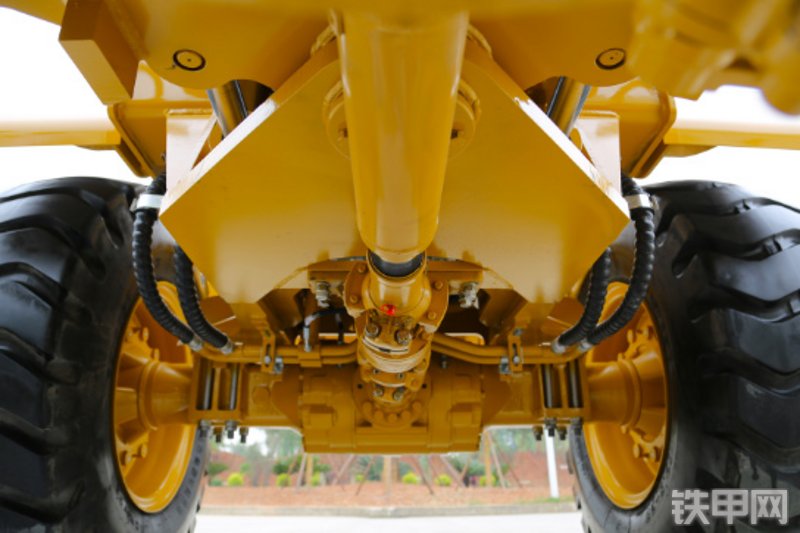 成工CG930K装载机局部