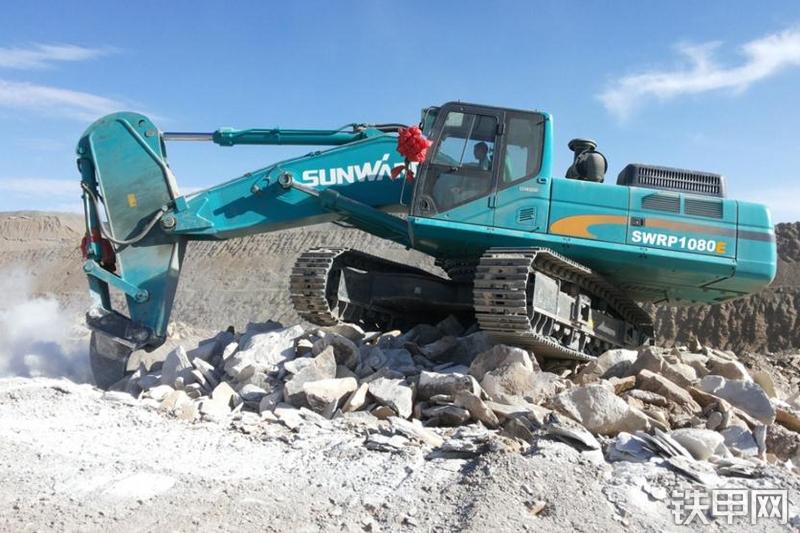 山河智能SWRP1080E挖掘机整机外观