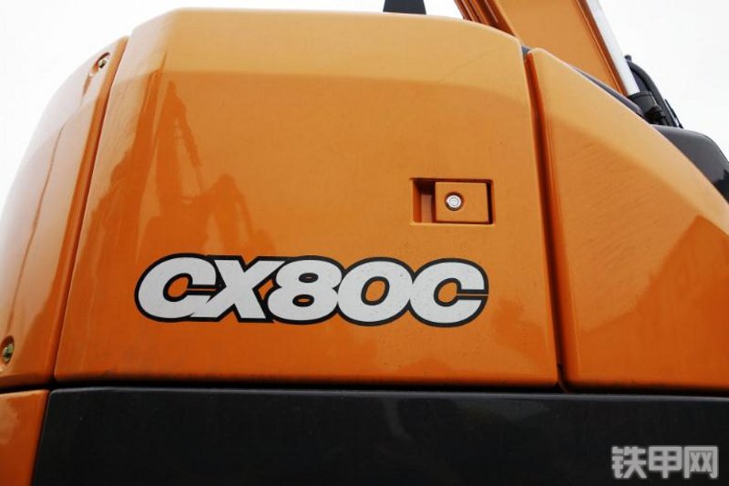 凯斯CX80C挖掘机整机外观
