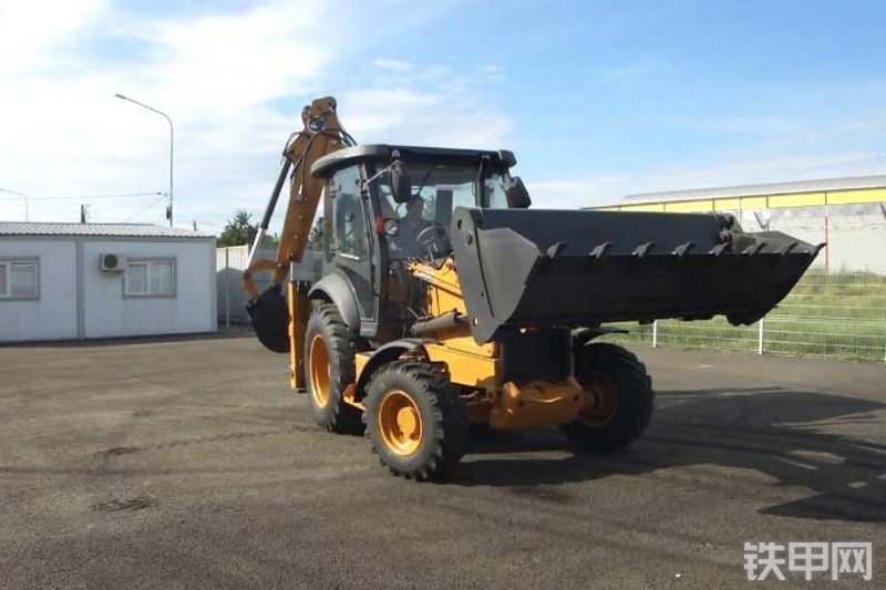 凯斯570T挖掘装载机整机外观