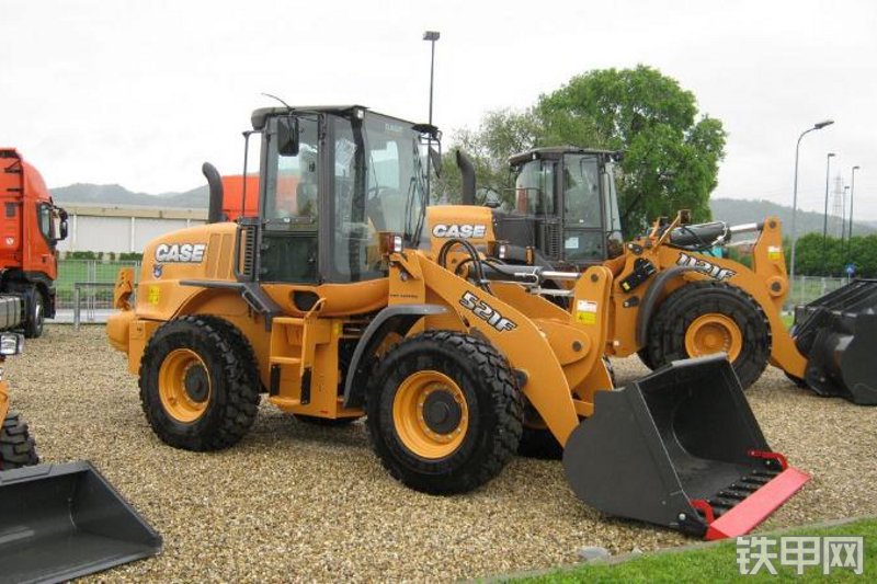 凯斯521F装载机整机外观