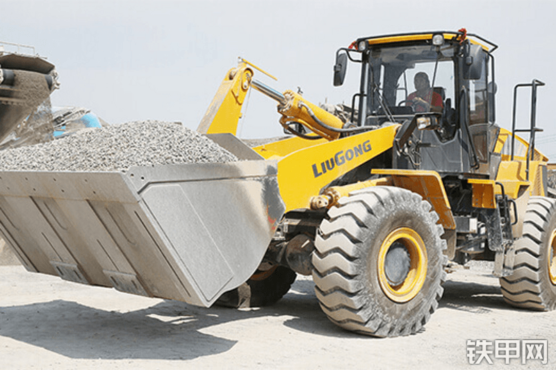 柳工CLG860H装载机整机外观