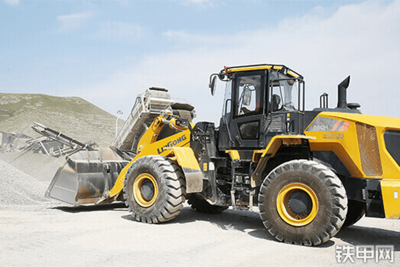 柳工CLG860H装载机整机外观