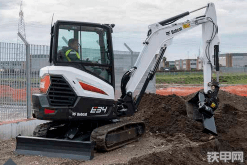 山猫e34履带式挖掘机