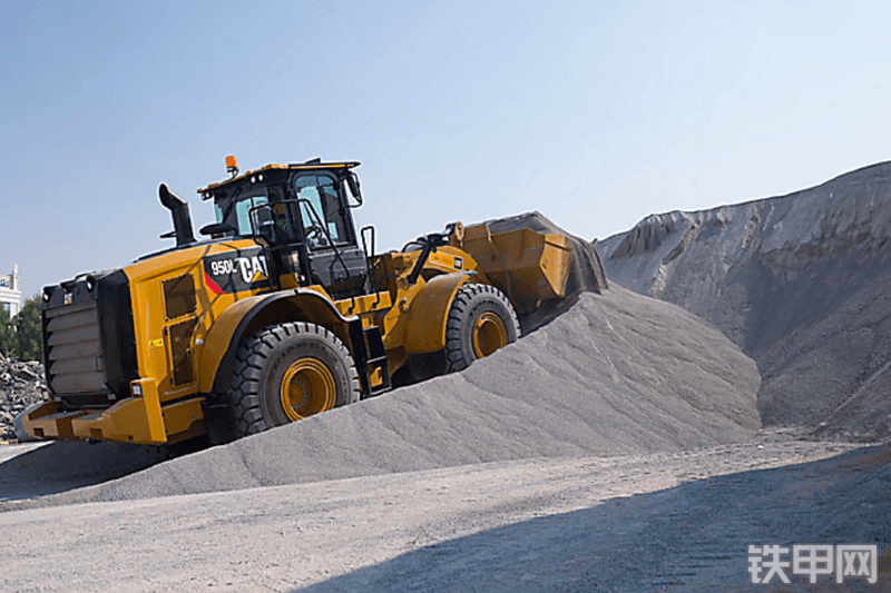 卡特彼勒950L装载机整机外观