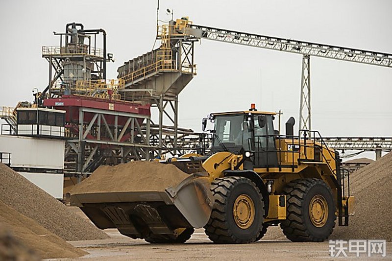 卡特彼勒986K装载机整机外观