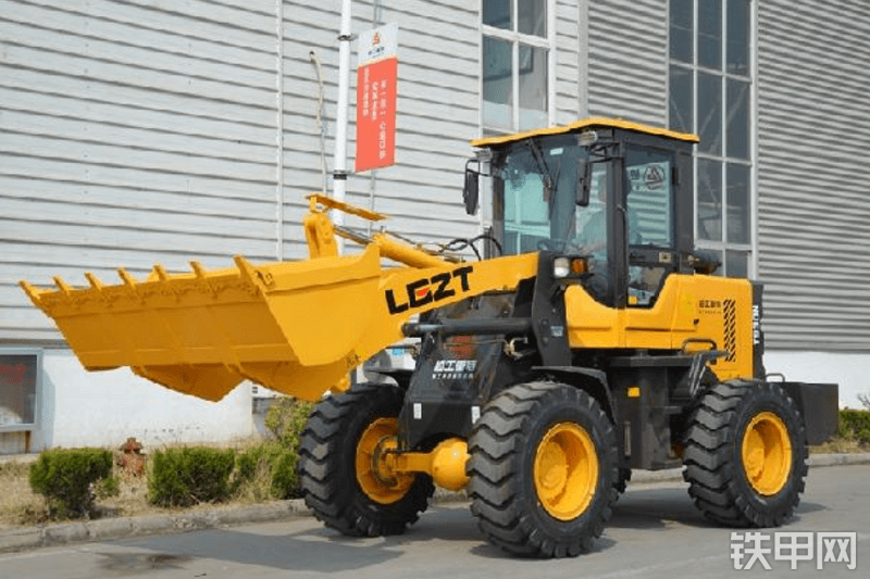 临工重特T930N装载机整机外观