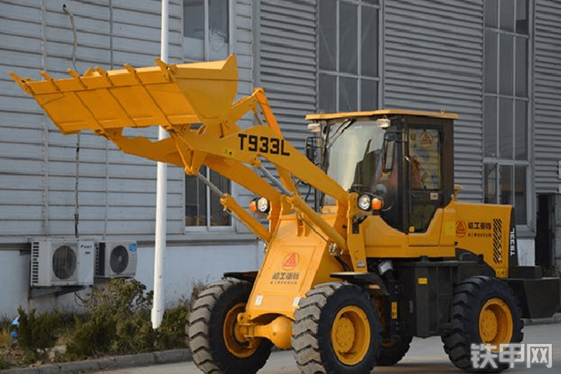 临工重特T933L装载机整机外观