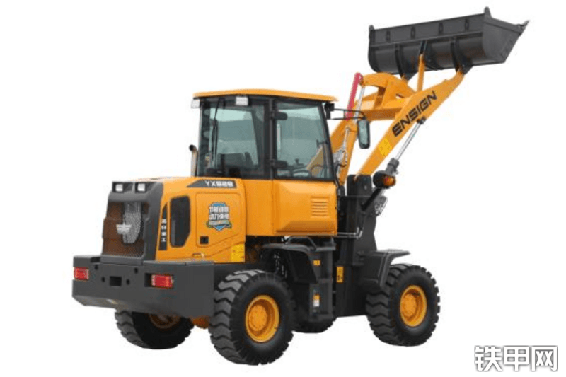 英轩重工YX828装载机整机外观