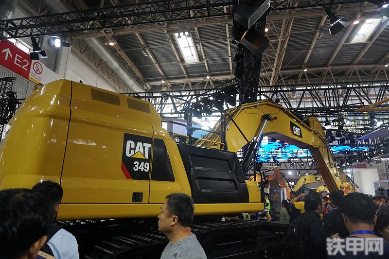 卡特彼勒新一代CAT®349 液压挖掘机局部