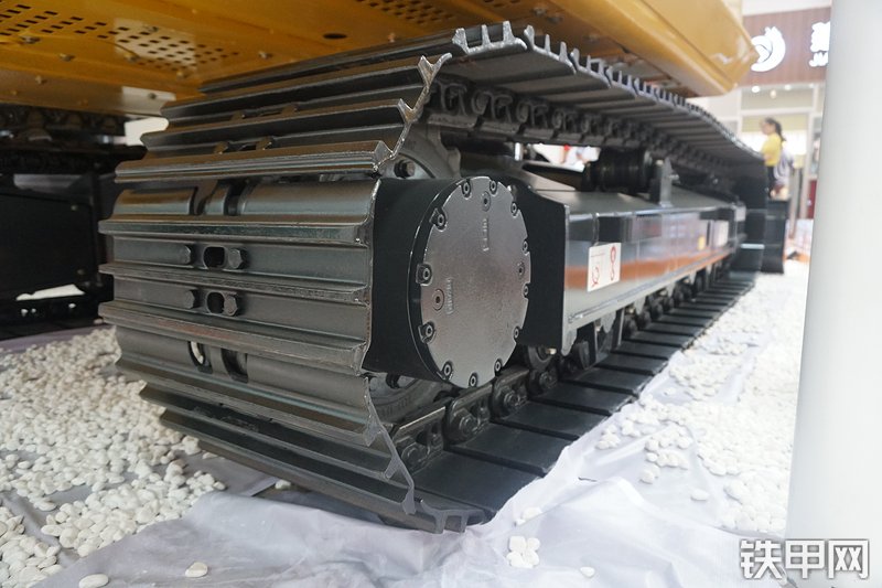 山推SE150-9挖掘机局部