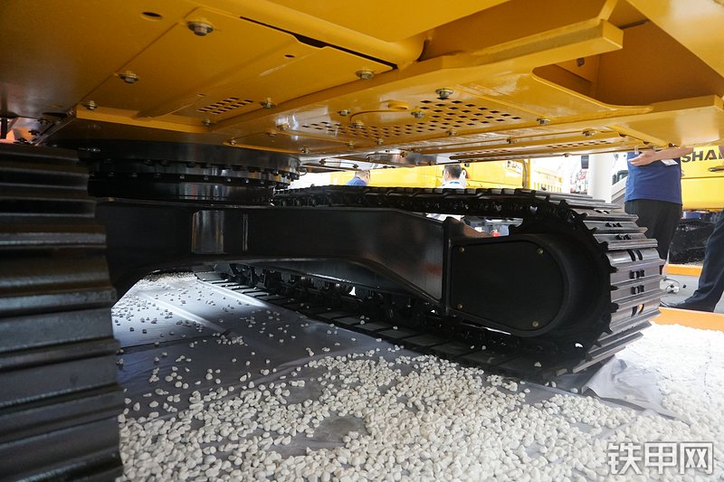 山推SE150-9挖掘机局部