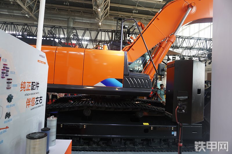 日立ZX360K-5A挖掘机局部