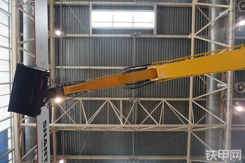 山推SE150-9挖掘机局部