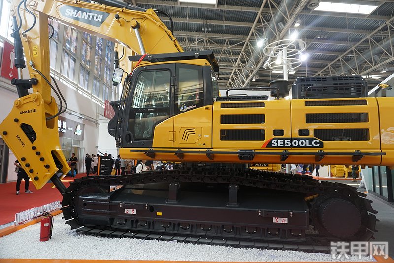 山推SE500LC-9挖掘机整机外观