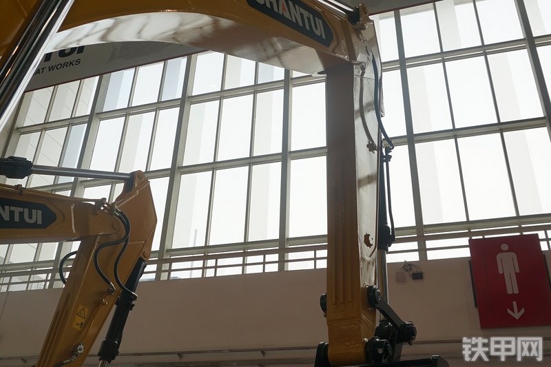 山推SE370LC-9W挖掘机局部