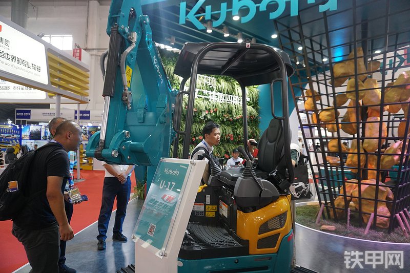 久保田U17-5挖掘机局部