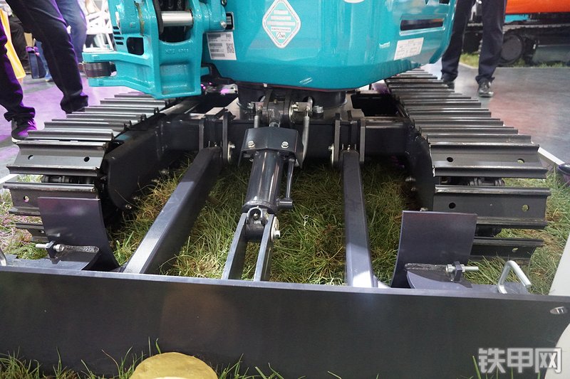 久保田U17-5挖掘机局部