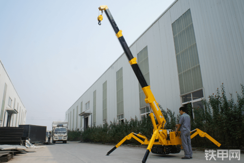 科步KB1.0起重机整机外观