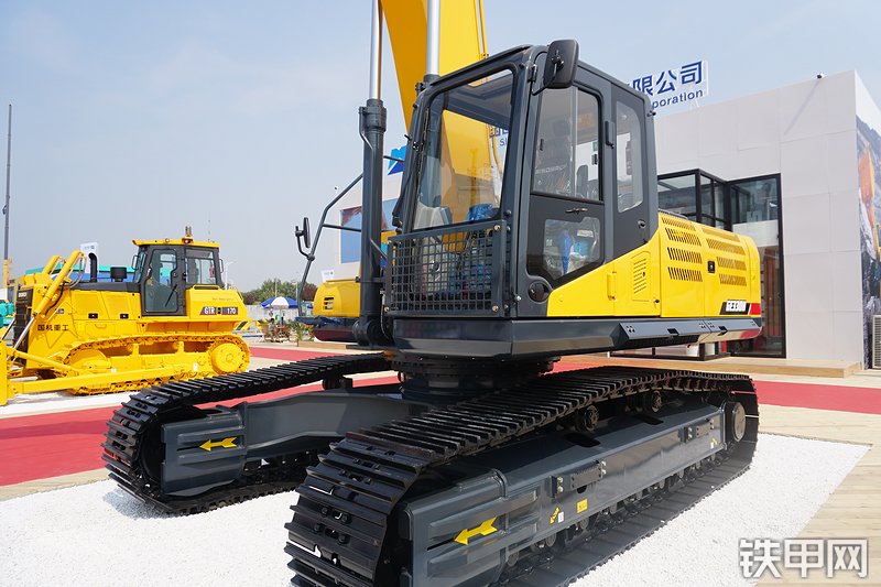 国机重工GE330H挖掘机局部