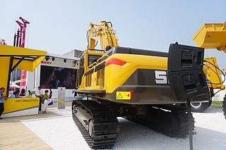山东临工E6500F挖掘机整机外观
