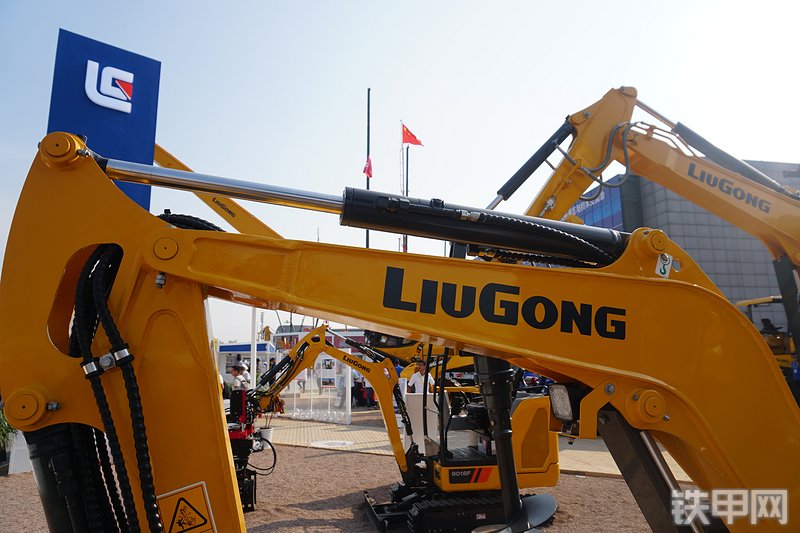 柳工CLG9025FZTS挖掘机局部