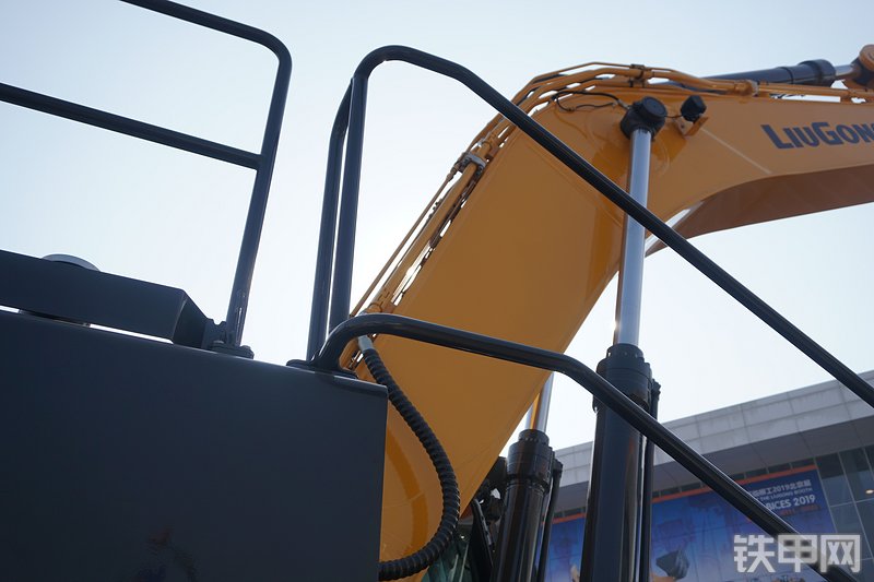 柳工CLG936F挖掘机局部