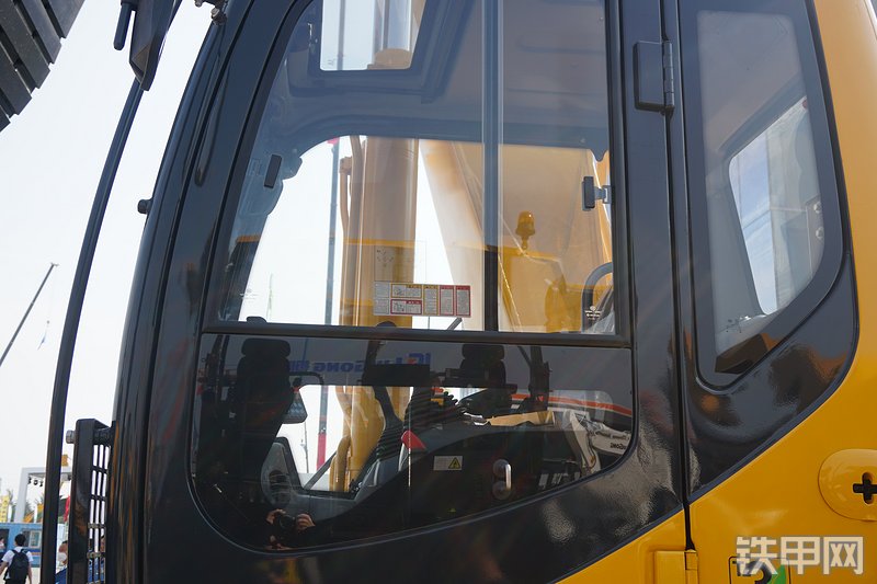 柳工CLG936D（再制造）挖掘机局部