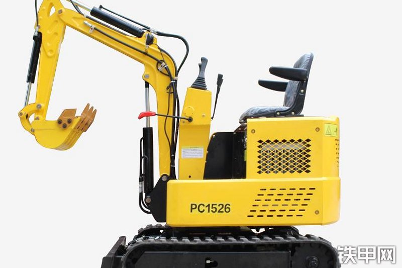 山东立派PC1526挖掘机整机外观