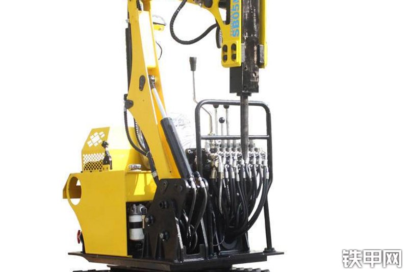 山东立派PC0812挖掘机整机外观