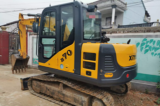 新源 XYB70L 挖掘机