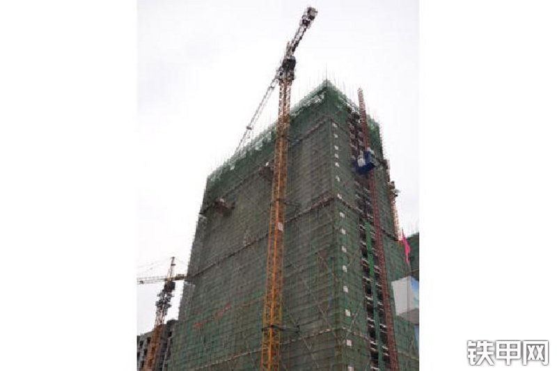 鸿达建工QTZ100A起重机整机外观