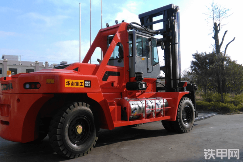 华南重工hnf320lng天然气叉车