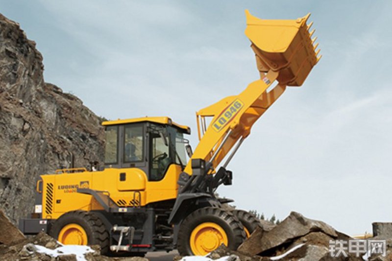 鲁青lq946轮式装载机