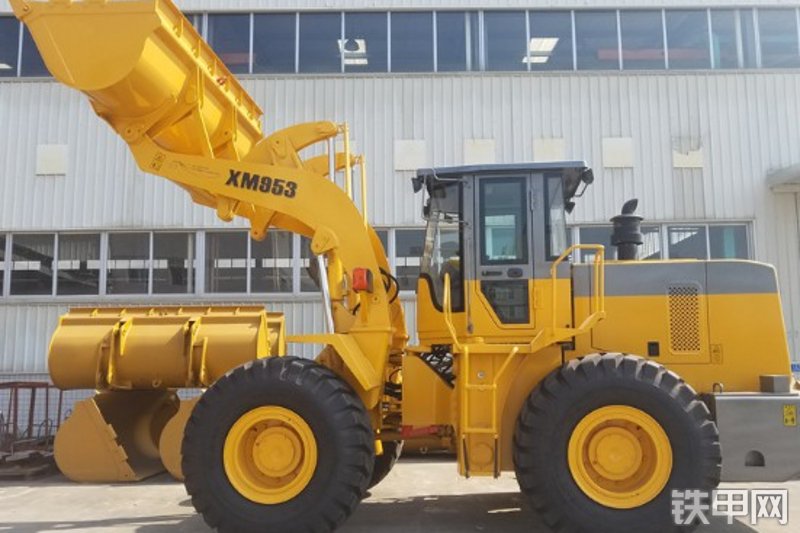 厦盛机械XM953L装载机整机外观