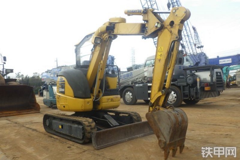 小松PC20UU-5挖掘机整机外观