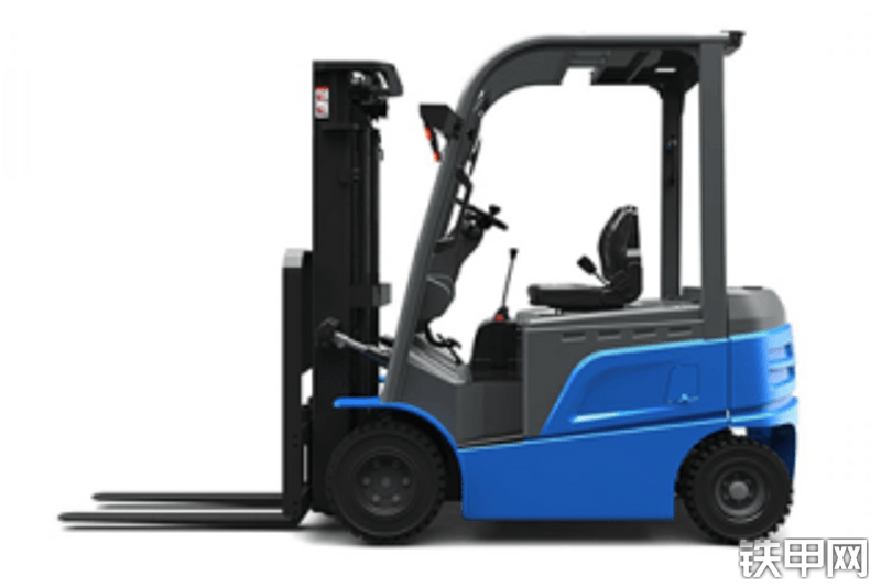 鲁特重工CPD30D叉车整机外观