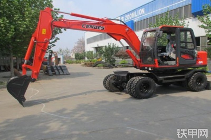 济宁迅猛SD95挖掘机整机外观