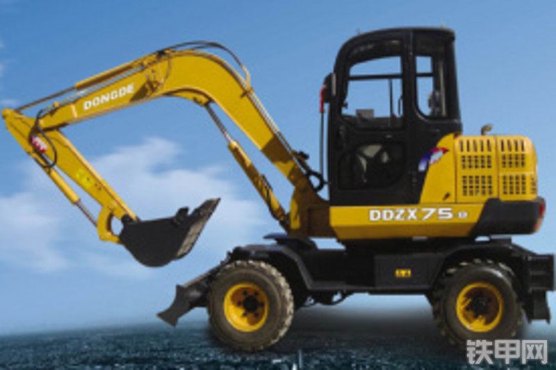 徐州东德ddzx75-8轮式挖掘机