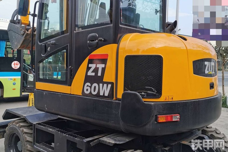 中伟卓特ZT60W挖掘机整机外观