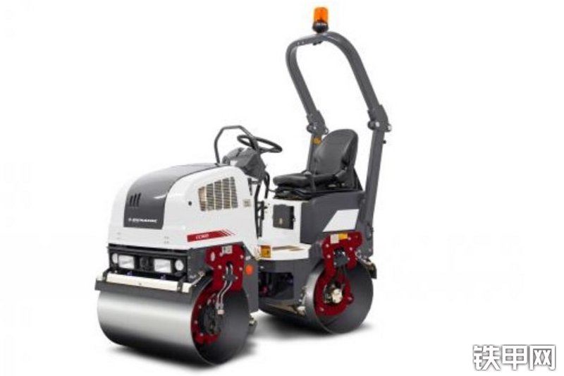 戴纳派克cc900双钢轮压路机