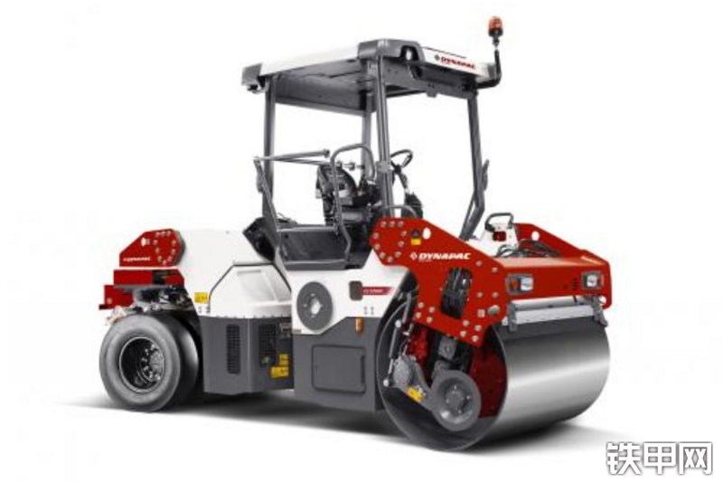 戴纳派克CC2200C压路机整机外观