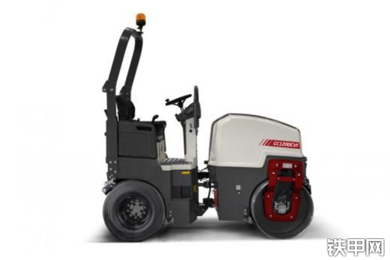 戴纳派克cc1100c6双钢轮压路机