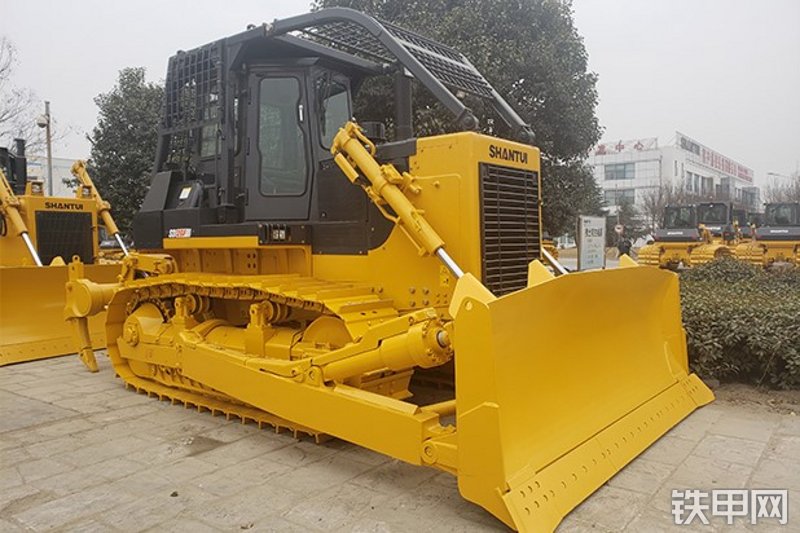 山推SD26S推土机整机外观