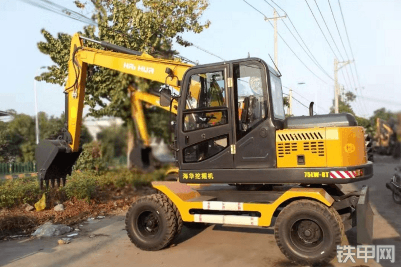 海华重工HH80-8C挖掘机整机外观