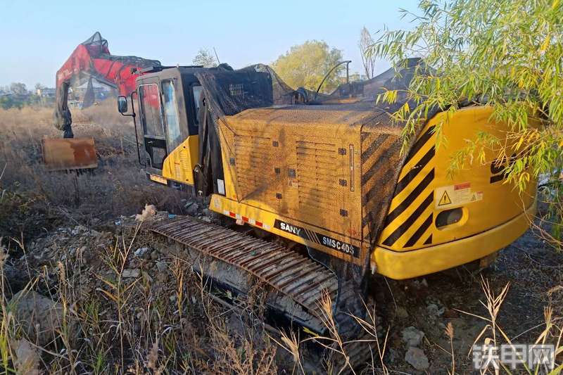 三一重工SMSC40S抓钢机挖掘机整机外观