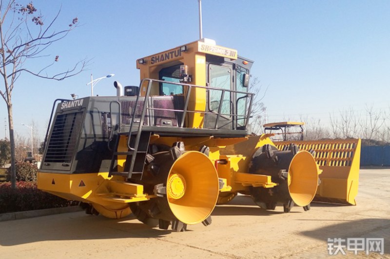 山推SR26MR-3压路机整机外观